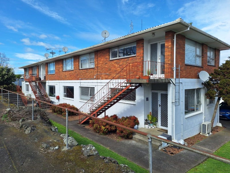 2/9 Ranier Street, Ellerslie, Auckland - Carousel 2
