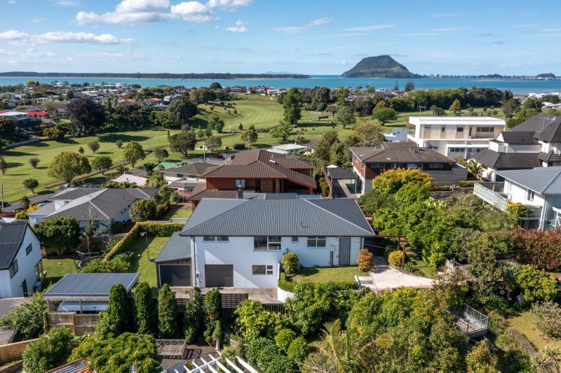 156 Hinewa Road, Otumoetai, Tauranga - Carousel 1