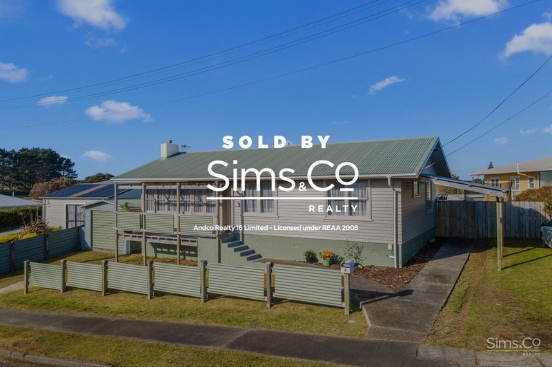 4 Glenn Street, Castlecliff, Whanganui - Carousel 1