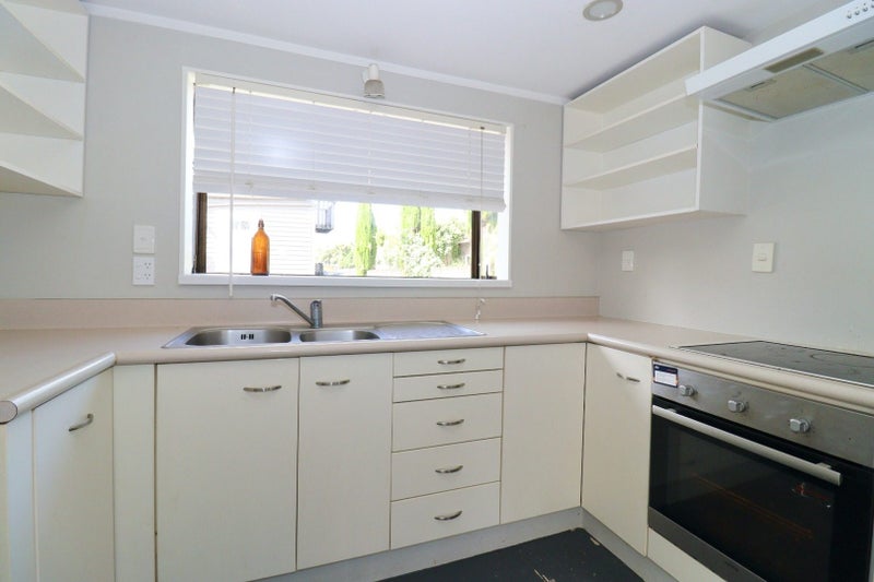 119A Rosebank Road, Avondale, Auckland - Carousel 2