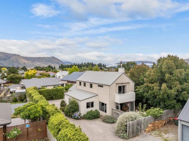41 Rob Roy Lane, Wanaka - Carousel 2