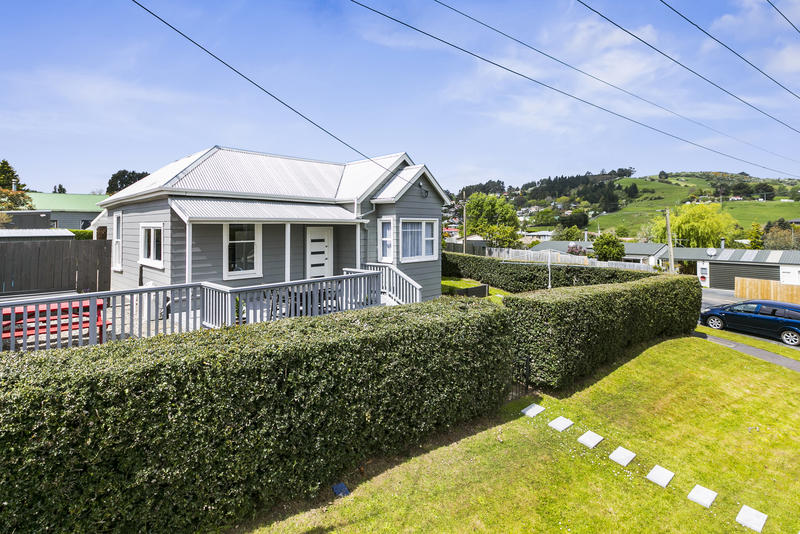 21 Abbotsford Road, Green Island, Dunedin - Carousel 20