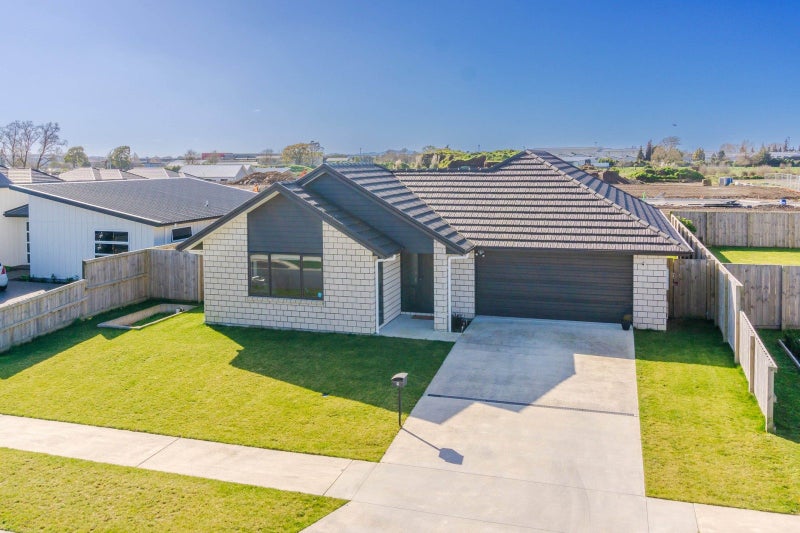 9 Tekapo Road, Baverstock, Hamilton - Carousel 30