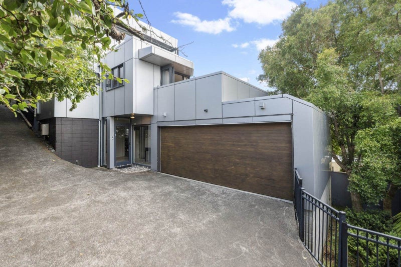 2/733 Remuera Road, Remuera, Auckland - Carousel 1