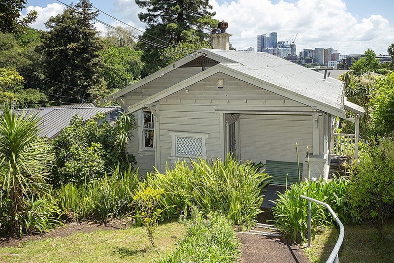 15 Aorere Street, Parnell, Auckland - Carousel 1