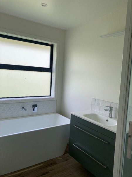 16 Hukere Crescent, Richmond, Richmond - Carousel 10
