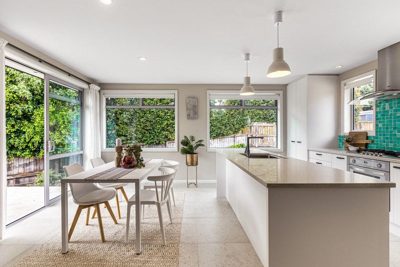 6A Moera Place, Stanmore Bay, Whangaparaoa - Carousel 1