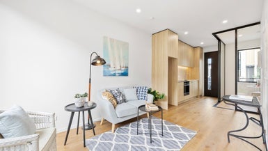 20 Hadlow Terrace, Grey Lynn, Auckland - Carousel 1