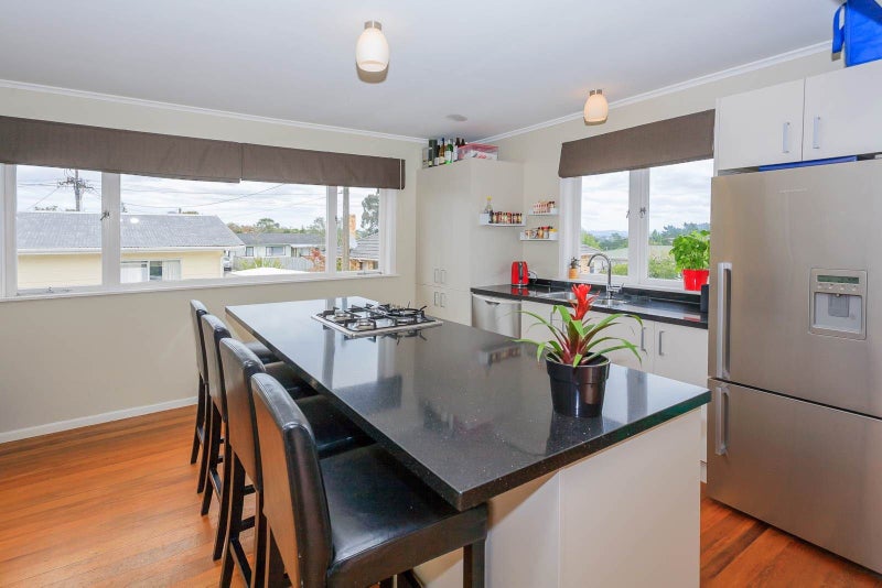 2/23 NEAL AVE, Glenfield, Auckland  - Carousel 1