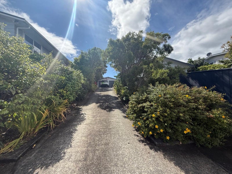 141 Conclusion Street, Ascot Park, Porirua - Carousel 2