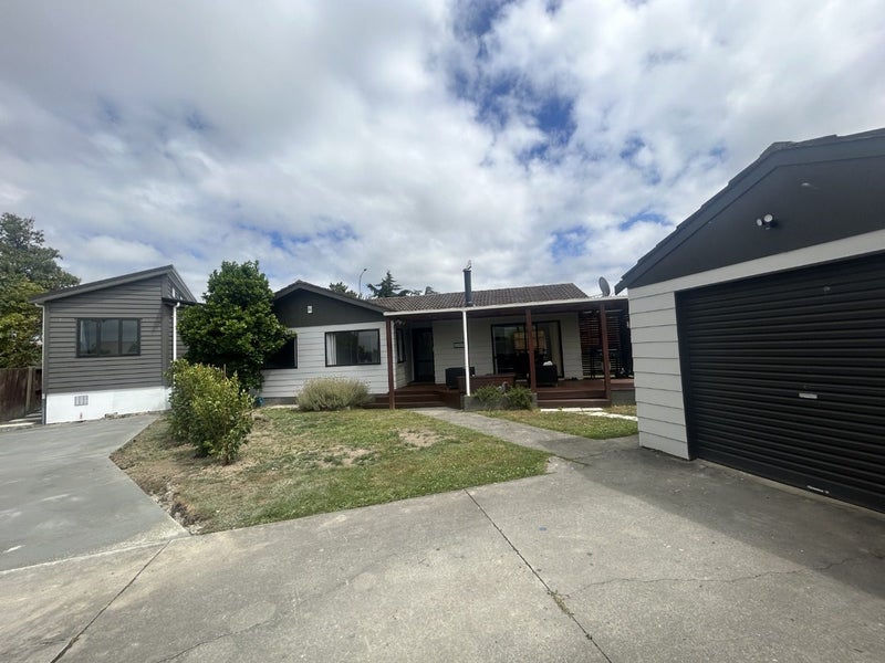 29 Chadwick Place, Highbury, Palmerston North - Carousel 13