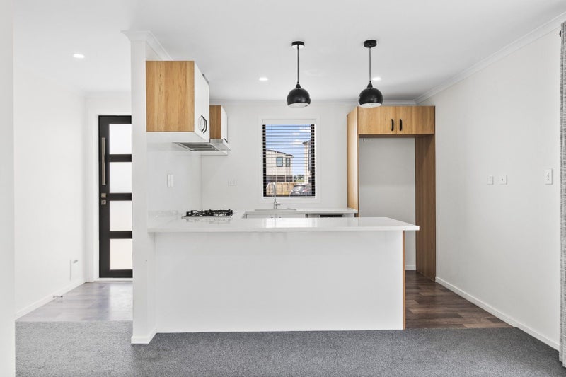 1/4 Mila Paige Close, Glenview, Hamilton - Carousel 2