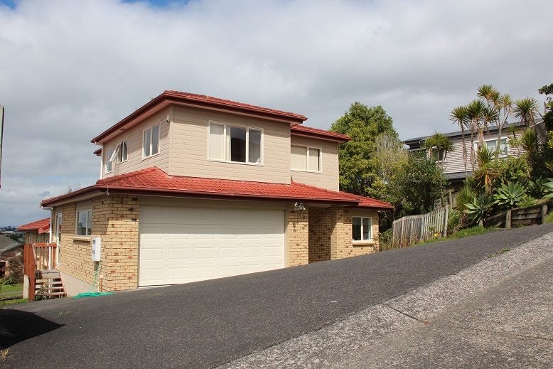 4 Trotting Terrace, Fairview Heights, Auckland - Carousel 15