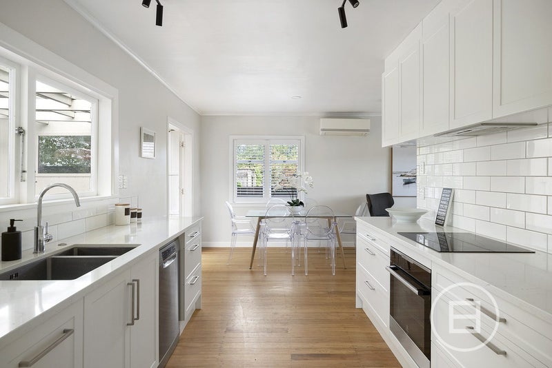 1/17 Hillcrest Avenue, Hillcrest, Auckland - Carousel 2