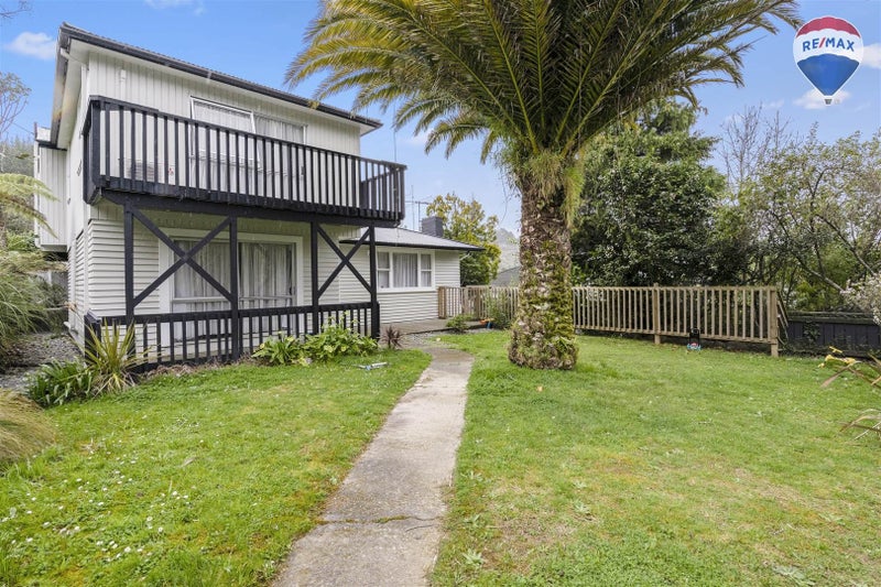 24 Norana Road, Maoribank, Upper Hutt - Carousel 13