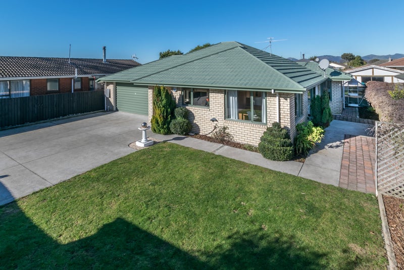 17A Branston Street, Hornby, Christchurch - Carousel 1