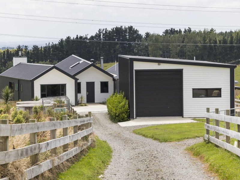 223 Kahuterawa Road, Linton, Palmerston North - Carousel 2