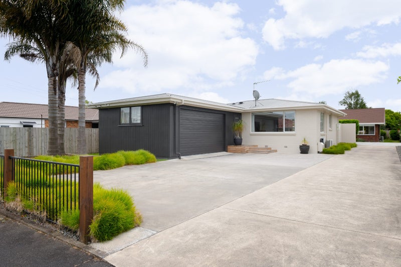 81 Vardon Road, St Andrews, Hamilton - Carousel 2