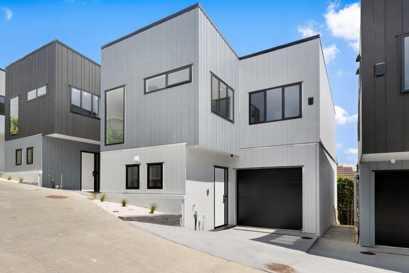 2/3A Long Bay Drive, Torbay, Auckland - Carousel 1