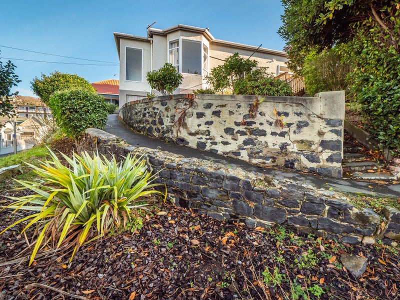 4 Fernhill Street, Dunedin Central, Dunedin - Carousel 1