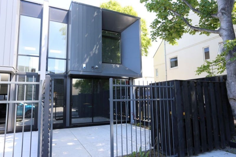 4/308 Hereford Street, Christchurch Central, Christchurch - Carousel 1