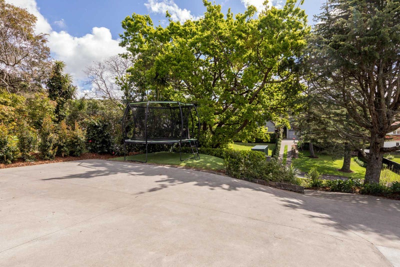 23 Apihai Street, Orakei, Auckland - Carousel 19