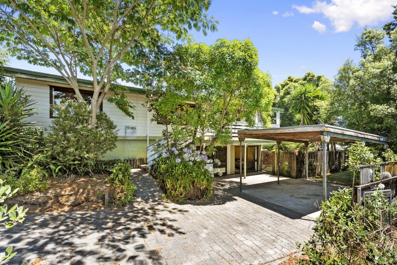 28 Velma Crescent, Nawton, Hamilton - Carousel 2