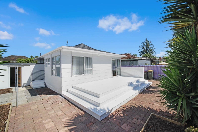 5/187A Buckland Road, Mangere East, Auckland - Carousel 1