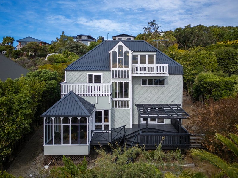 241 Cannon Hill Crescent, Mount Pleasant, Christchurch - Carousel 2