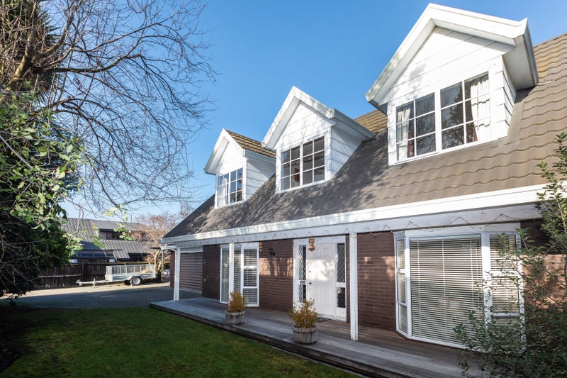 8 Kamahi Place, Bishopdale, Christchurch - Carousel 1