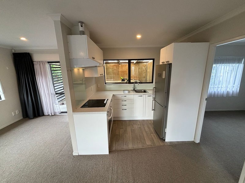 21A Matata Street, Blockhouse Bay, Auckland - Carousel 8