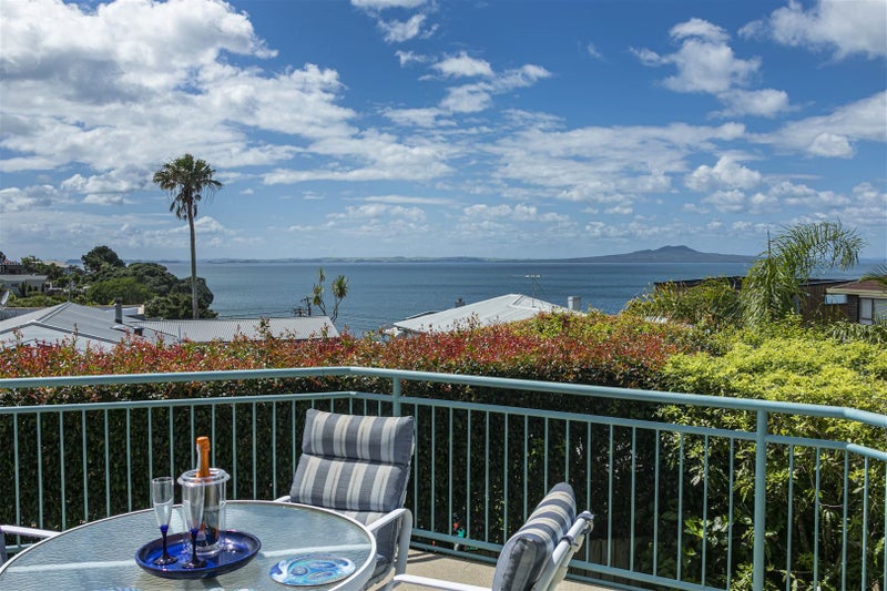 19A Orchard Road, Browns Bay, Auckland - Carousel 2
