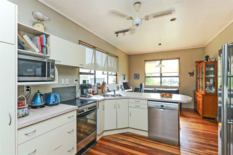 701A Kennedy Road, Raureka, Hastings - Carousel 2