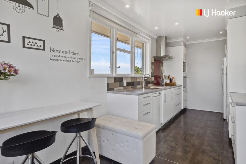 4 Hanlon Street, Halfway Bush, Dunedin - Carousel 2