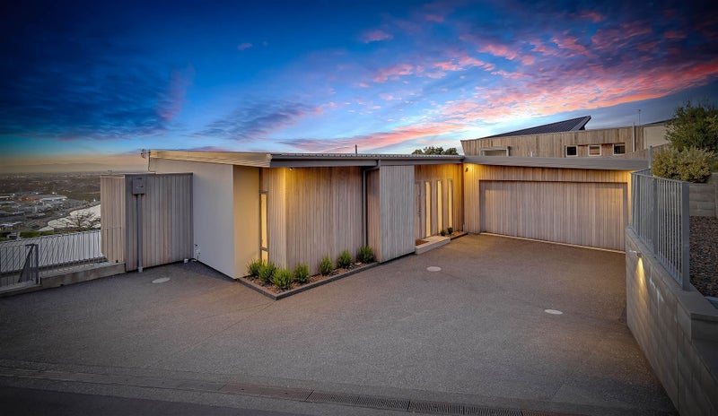 24 Marama Crescent, Mount Pleasant, Christchurch - Carousel 2