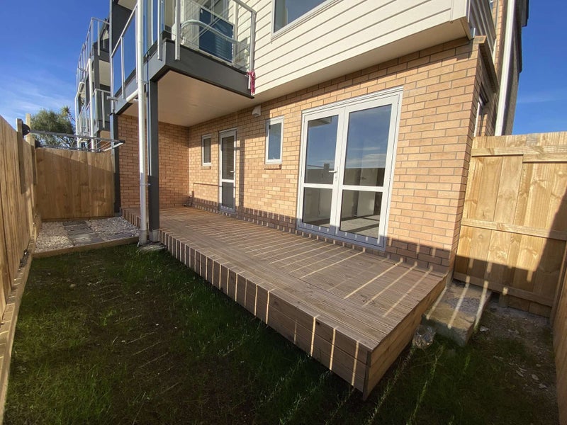 37C Thomas Road, Mangere, Auckland - Carousel 2