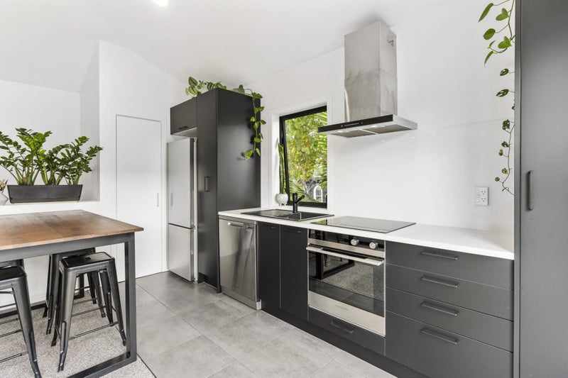 1/42 St Benedicts Street, Newton, Auckland - Carousel 2