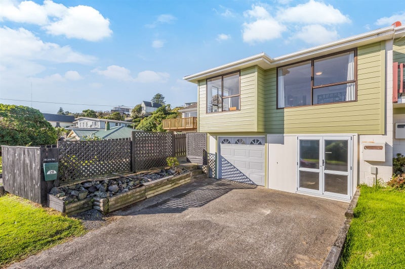 2B Whanake Street, Titahi Bay, Porirua - Carousel 1