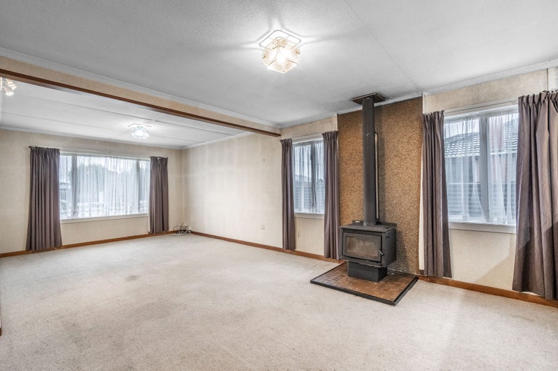 44 Price Street, Grasmere, Invercargill - Carousel 2
