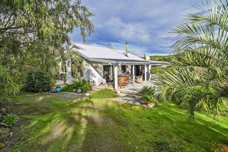 122 Waipunga Road, Eskdale - Carousel 2