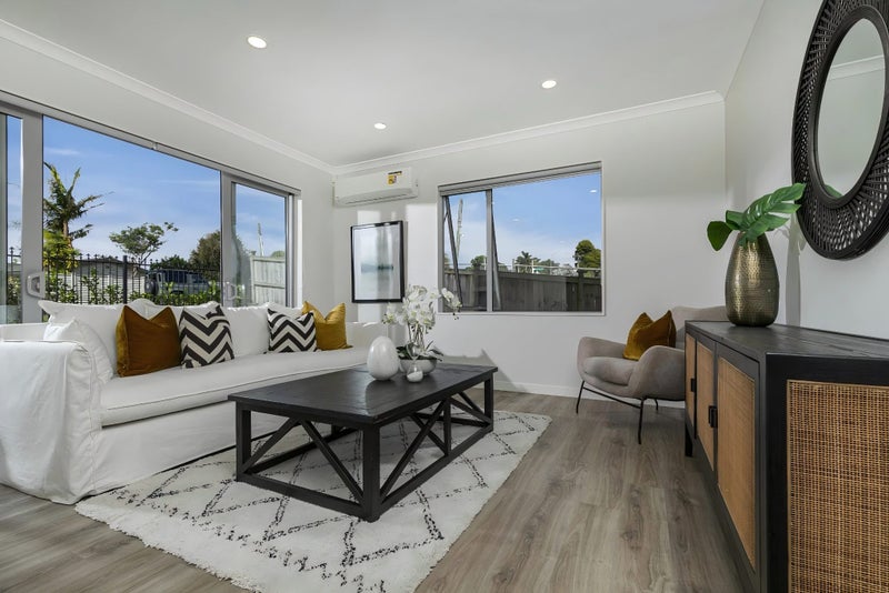 5 Sunrise Avenue, Murrays Bay, Auckland - Carousel 2