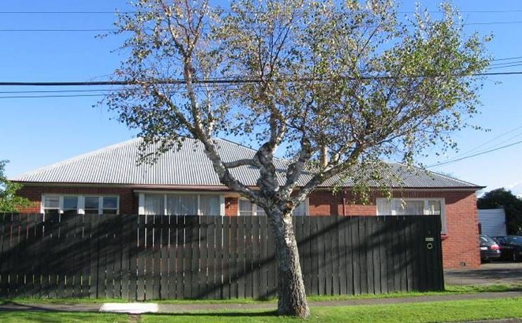 1 Avery Grove, Boulcott, Lower Hutt - Carousel 20