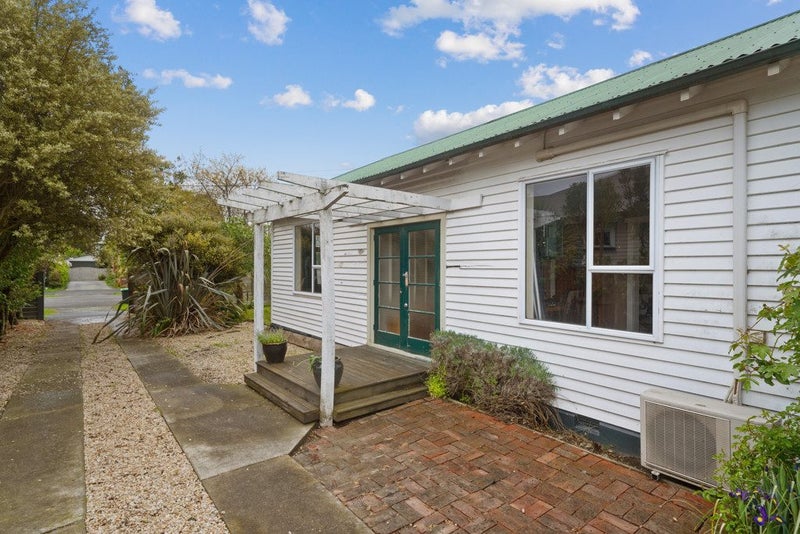 82 Martin Avenue, Beckenham, Christchurch - Carousel 2