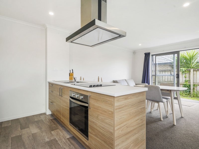 1/47 Cameron Road, Hamilton East, Hamilton - Carousel 1