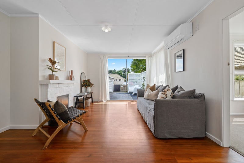 4 Moule Place, Fairfield, Hamilton - Carousel 2