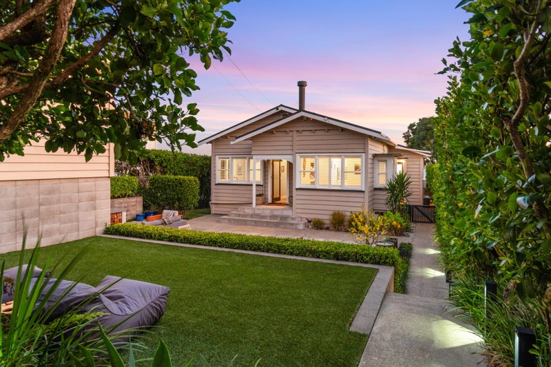 17 Arthur Street, Onehunga, Auckland - Carousel 1