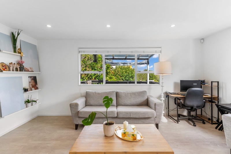 13A Kayle Glen, West Harbour, Auckland - Carousel 2