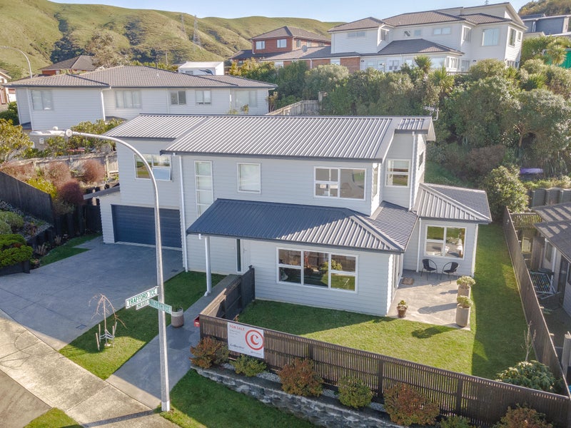 51 Mauldeth Terrace, Churton Park, Wellington - Carousel 1