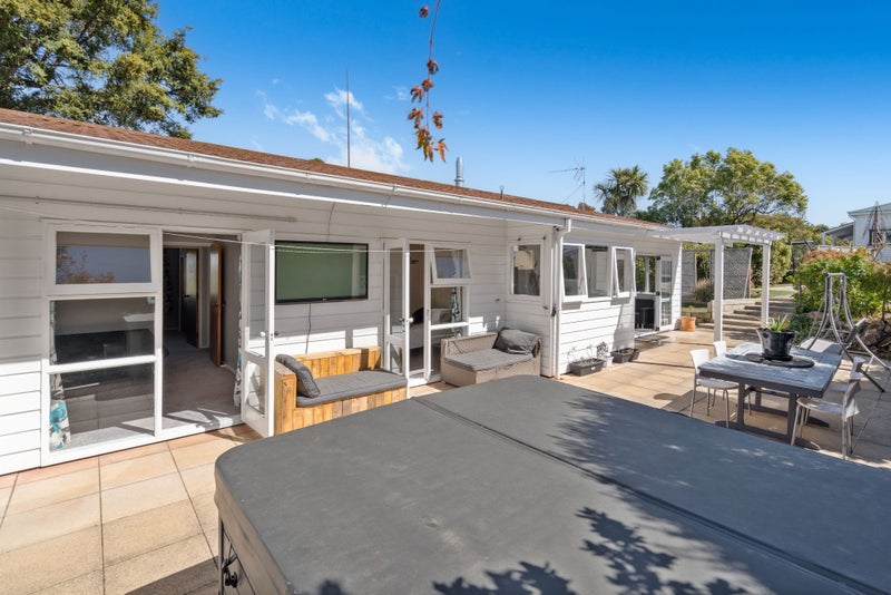 7 Manuka Street, Lansdowne, Masterton - Carousel 2