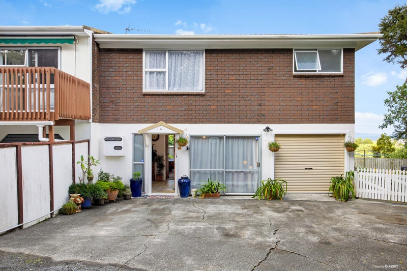 80 Wade River Road, Stanmore Bay, Whangaparaoa - Carousel 2